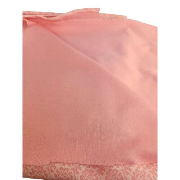 Vintage Pink Floral Pattern Polyester Fabric 2.5 Yards x 60 Inches Sewing Materi - Picture 6 of 6